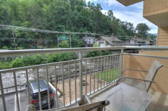 Gatlinburg River Inn Rum bild