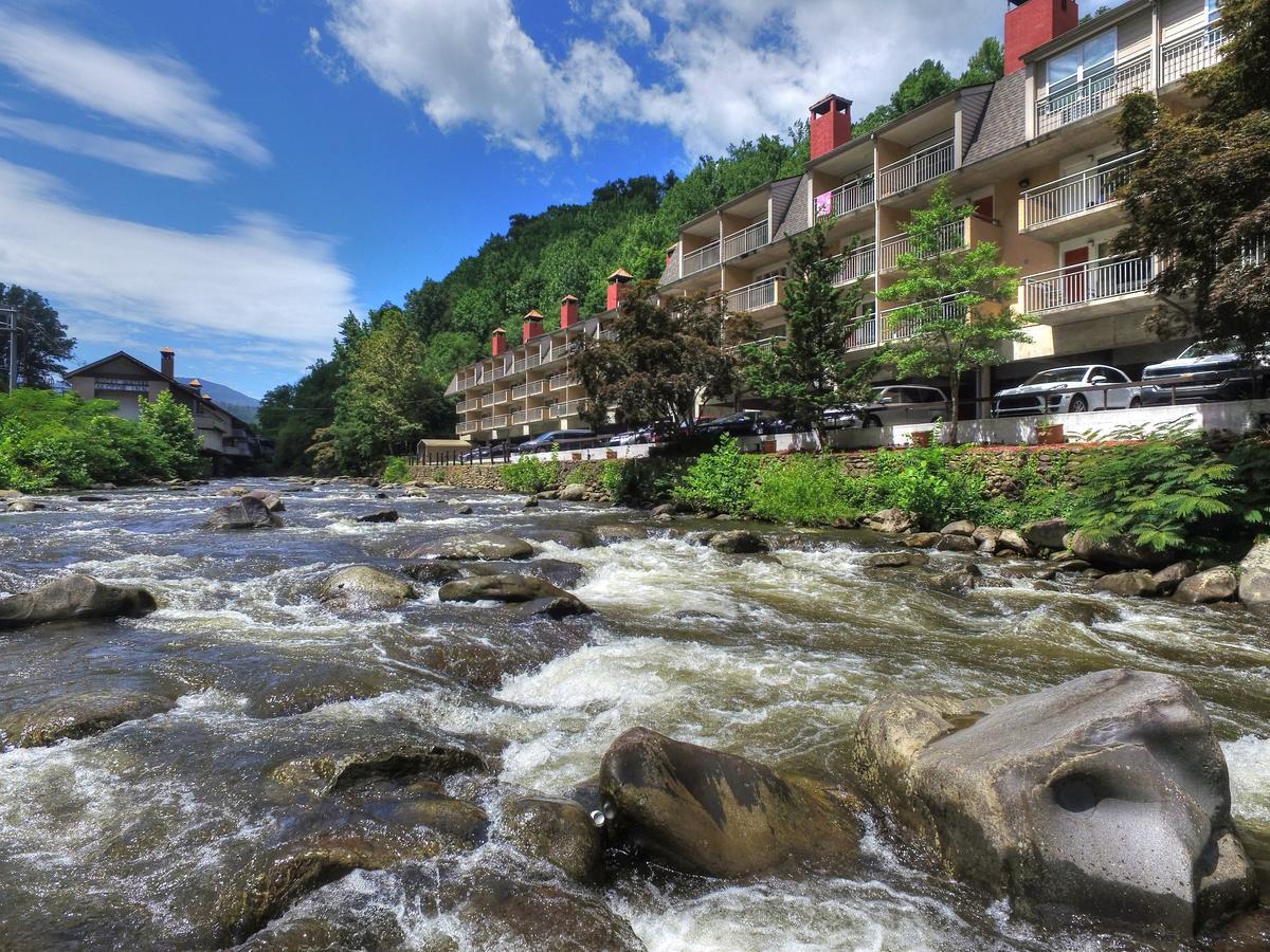 Gatlinburg River Inn Exteriör bild